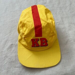 VTG Flat Bill Cyclist Racing Cap Red Yellow KB
